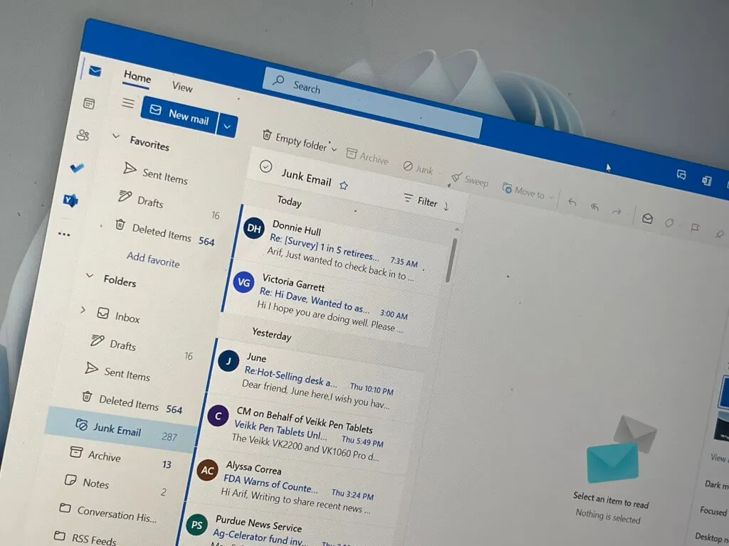 Microsoft Outlook